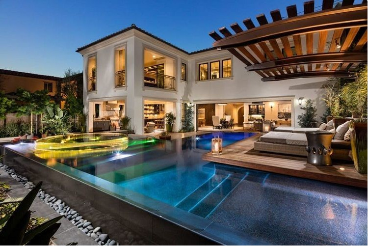 Thiết kế biệt thự có hồ bơi