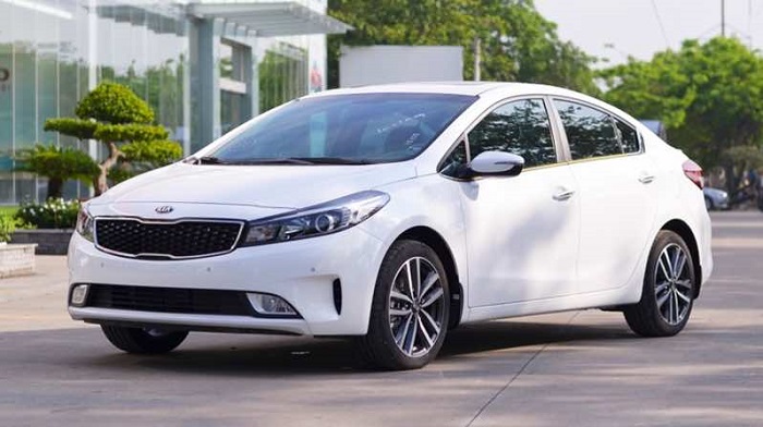 Xe 4 chỗ