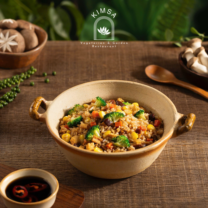 Cơm chiên rau củ chay - Hộ Kinh Doanh Nhà Hàng Chay KIM SA