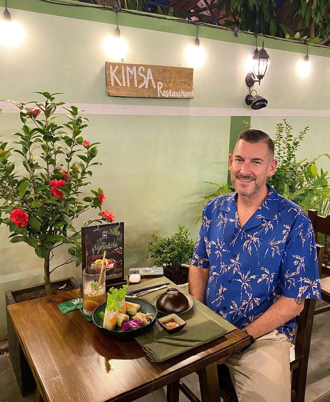 Không gian nhà hàng chay Kim Sa