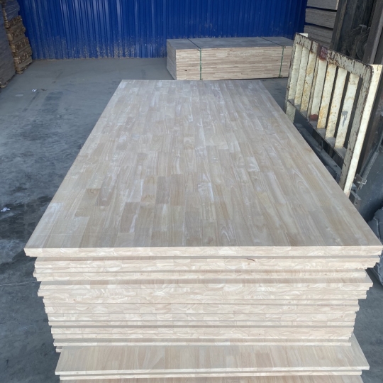 Gỗ ghép thanh - Ván ép Hoàng Châu - Công Ty Cổ Phần Sản Xuất Thương Mại Hoàng Châu Plywood