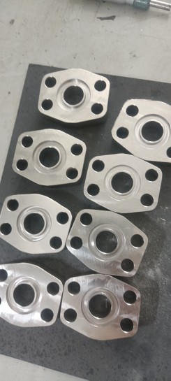 Gia công inox phay