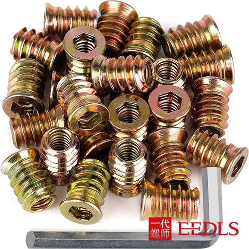 Ốc cấy có vành tai