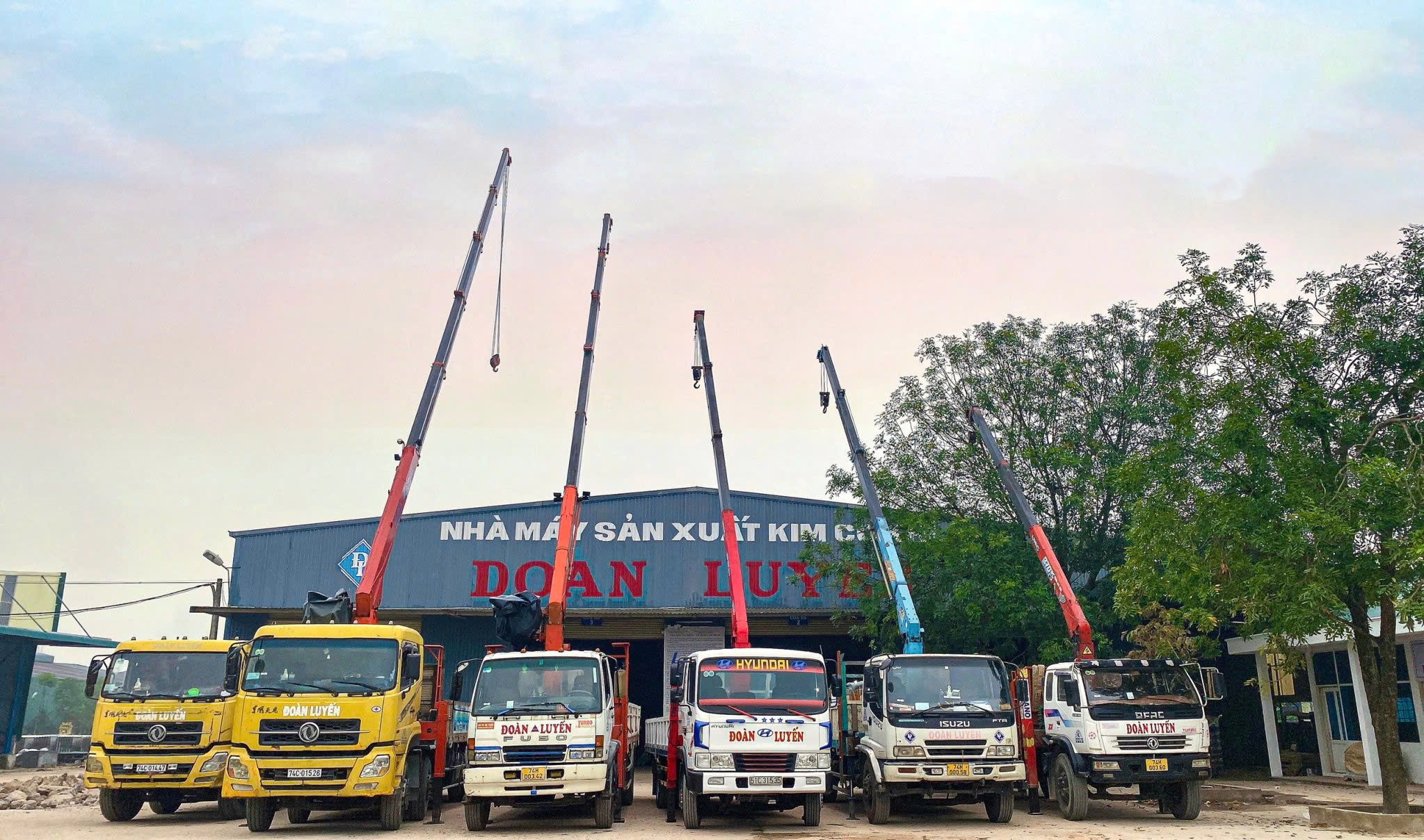 Nhà máy kết cấu thép - Chi Nhánh Công Ty TNHH Thương Mại Số 1 - Nhà Máy Kim Cơ Khí Đoàn Luyến
