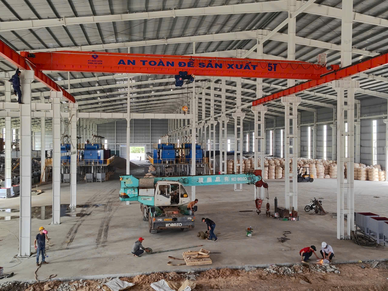 Chi Nhánh Công Ty TNHH Thương Mại Số 1 – Nhà Máy Kim Cơ Khí Đoàn Luyến