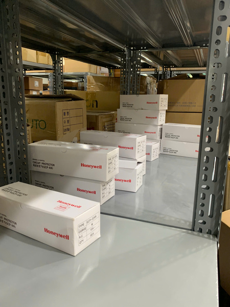 Kho hàng ANT Việt Nam - Tự Động Hóa ANT Việt Nam - Công Ty TNHH Tự Động Hóa ANT Việt Nam