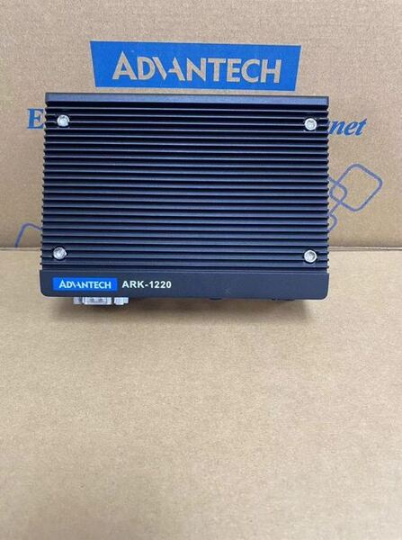 Máy tính công nghiệp nhúng độ phân giải 4K hiển thị lõi 4 M.2 - Tự Động Hóa ANT Việt Nam - Công Ty TNHH Tự Động Hóa ANT Việt Nam