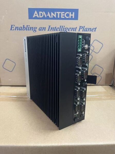 Máy tính công nghiệp thế hệ thứ 12, 13 của Ark-3533-00A1 - Tự Động Hóa ANT Việt Nam - Công Ty TNHH Tự Động Hóa ANT Việt Nam