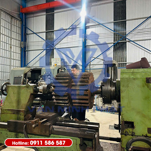 Gia công cơ khí chính xác theo yêu cầu