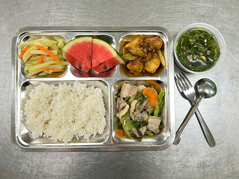 Suất ăn công nghiệp - Suất Ăn Tập Thể Thiên Khôi - Công Ty TNHH Catering Thiên Khôi