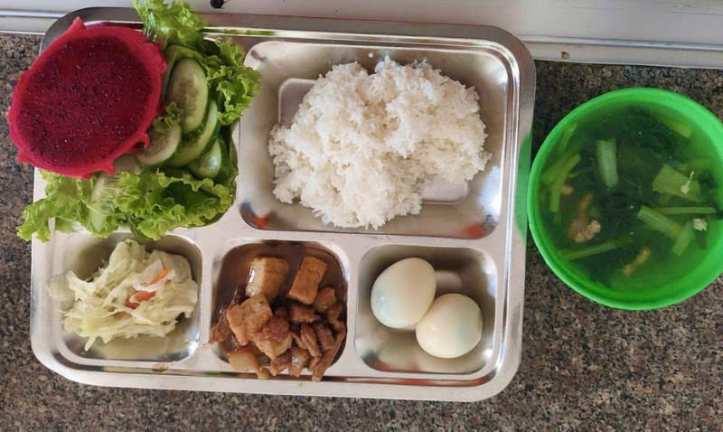 Suất ăn công nghiệp - Suất Ăn Tập Thể Thiên Khôi - Công Ty TNHH Catering Thiên Khôi