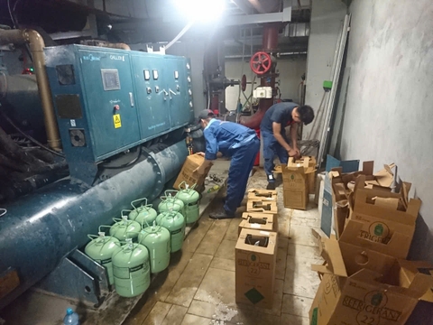 Dự án lắp đặt sửa chữa máy chiller - Cơ Điện Lạnh Hoàng Quân  - Công Ty Cổ Phần Thiết Bị Cơ Điện Lạnh Hoàng Quân