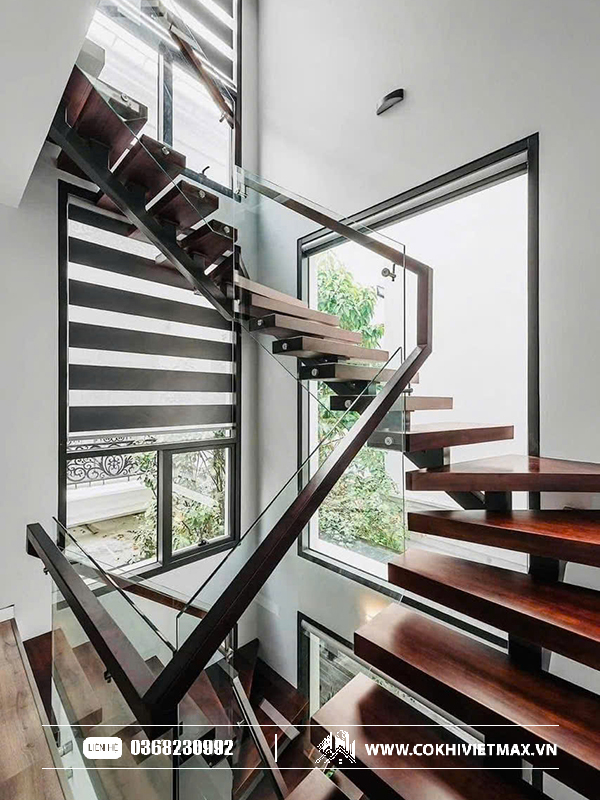 Cầu thang sắt xương cá