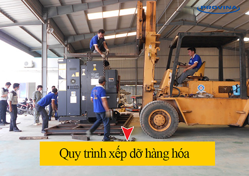 Cung ứng lao động bốc xếp nhà máy gạo Hoa Sen - Cung ứng Lao Động - Công Ty Dịch Vụ Oshin Thời Đại