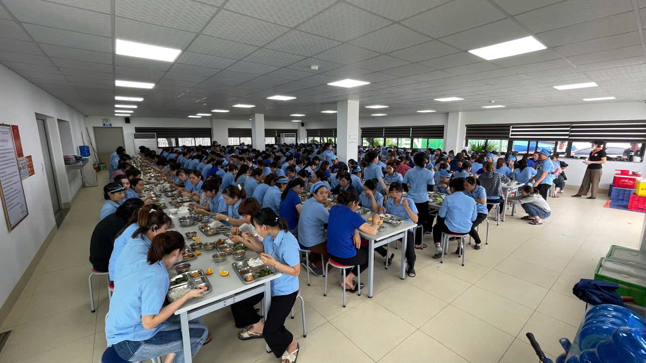 Bếp ăn tập thể - Suất Ăn Công Nghiệp Hải Đăng - Công Ty TNHH MTV Hải Đăng Food