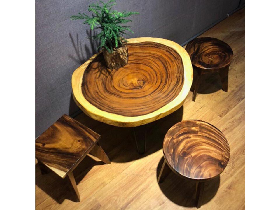 Bàn ghế gỗ tự nhiên - Thiết Kế Thi Công Cảnh Quan Đại Phú - Công Ty Cổ Phần Xây Dựng Cảnh Quan Đại Phú