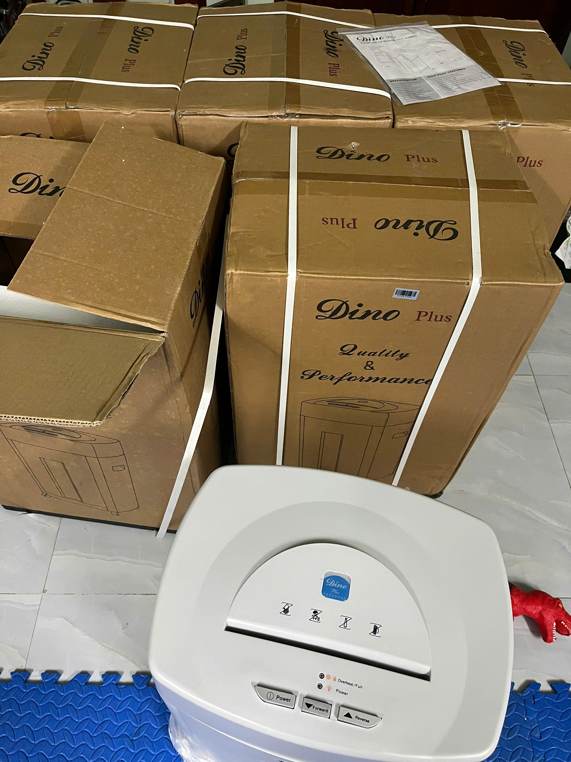 Máy hủy tài liệu - Công Ty TNHH Kỹ Thuật Công Nghệ TECH Việt Nam
