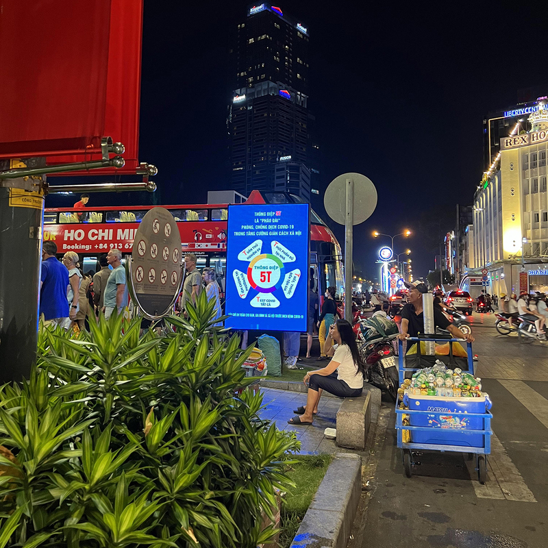Bảng hiệu LED P2.5 ngoài trời