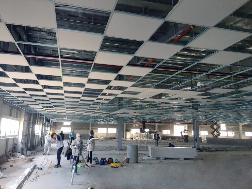 Thi công lắp đặt trần vách Panel nhà xưởng