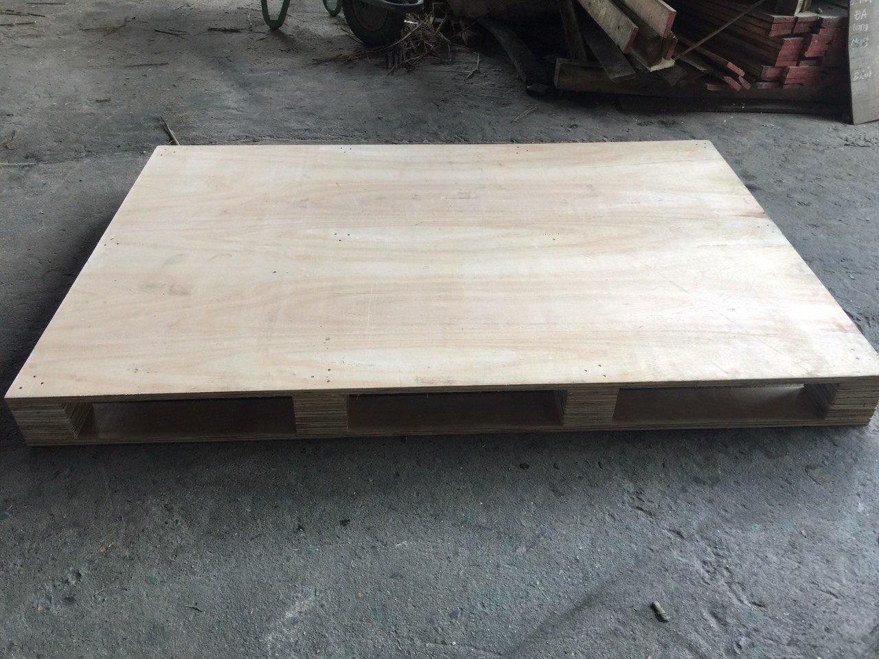 Pallet ván ép