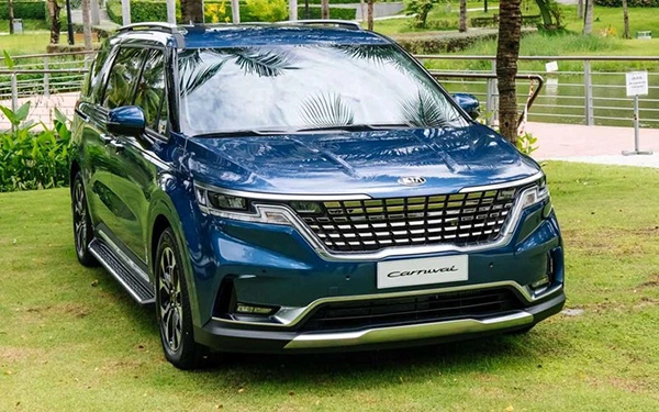 Cho thuê xe KIA Carnival 2022 - Cho Thuê Xe Du Lịch Thiện Hòa - Nhà Xe Thiện Hòa