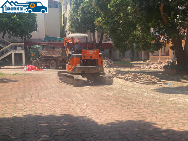 Dịch vụ phá dỡ nhà và công trình tại huyện Quốc Oai - Phá Dỡ Đào Móng Vận Chuyển Phế Thải - Cơ Sở Mạnh Hùng