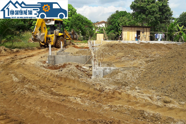 Dịch vụ san lấp mặt bằng trọn gói tại huyện Đan Phượng - Phá Dỡ Đào Móng Vận Chuyển Phế Thải - Cơ Sở Mạnh Hùng