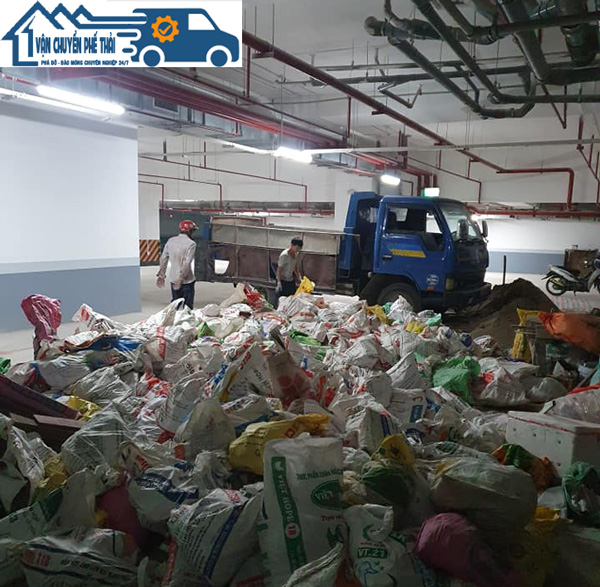 Dịch vụ vận chuyển trác thải xây dựng tại huyện Sóc Sơn - Phá Dỡ Đào Móng Vận Chuyển Phế Thải - Cơ Sở Mạnh Hùng