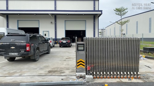 Cổng xếp inox 304