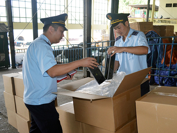 Dịch vụ khai báo hải quan hàng xuất nhập khẩu - Logistics Lâm Khánh Ngọc - Công Ty TNHH MTV Xuất Nhập Khẩu Lâm Khánh Ngọc