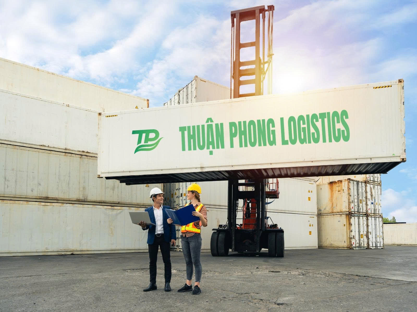Dịch vụ vận tải Thuận Phong
