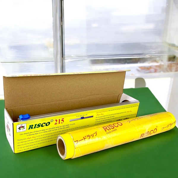 Màng bọc thực phẩm R215 - Màng Bọc Thực Phẩm - Xưởng Sản Xuất Huyền Trang