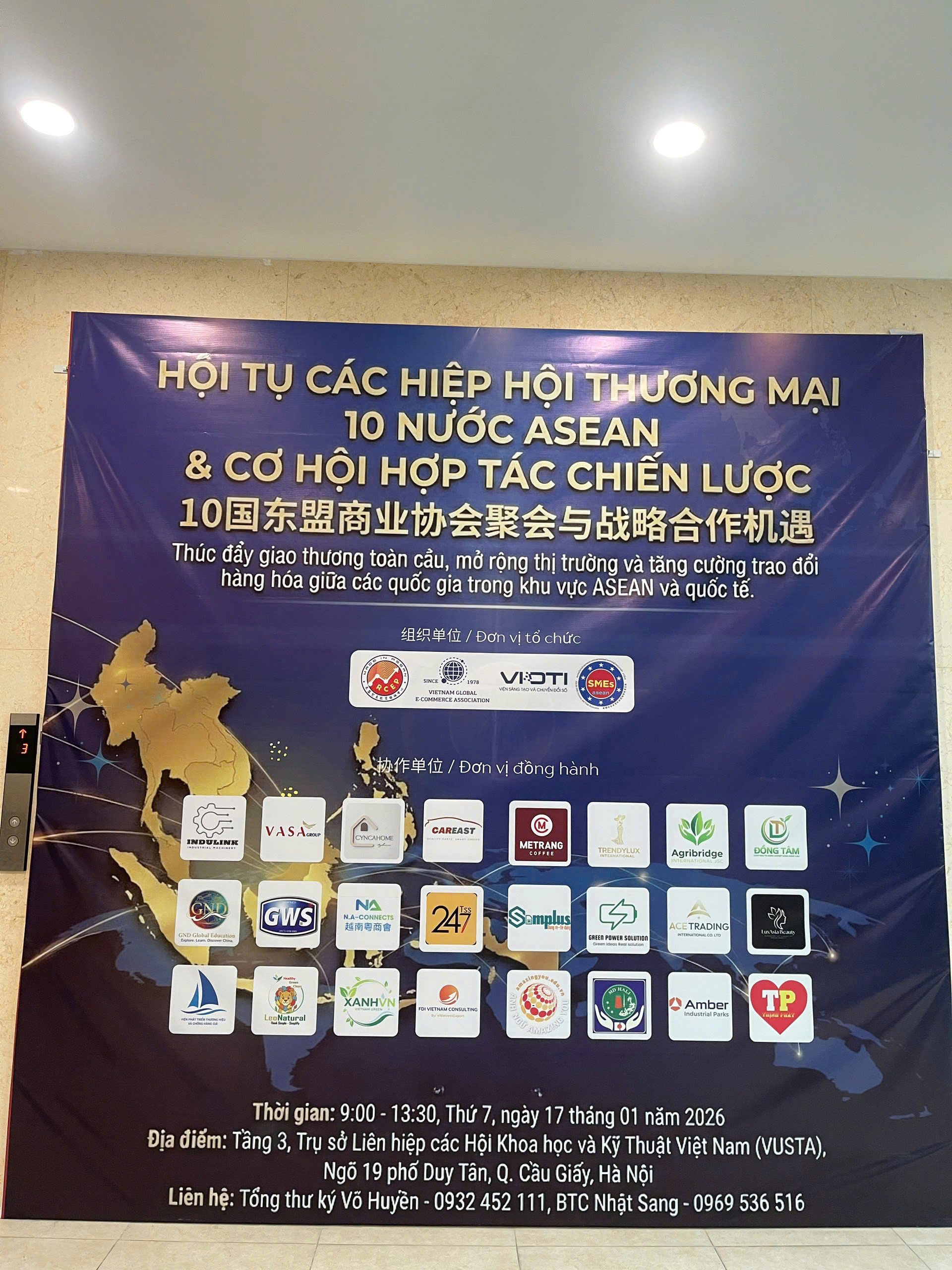 Đối tác