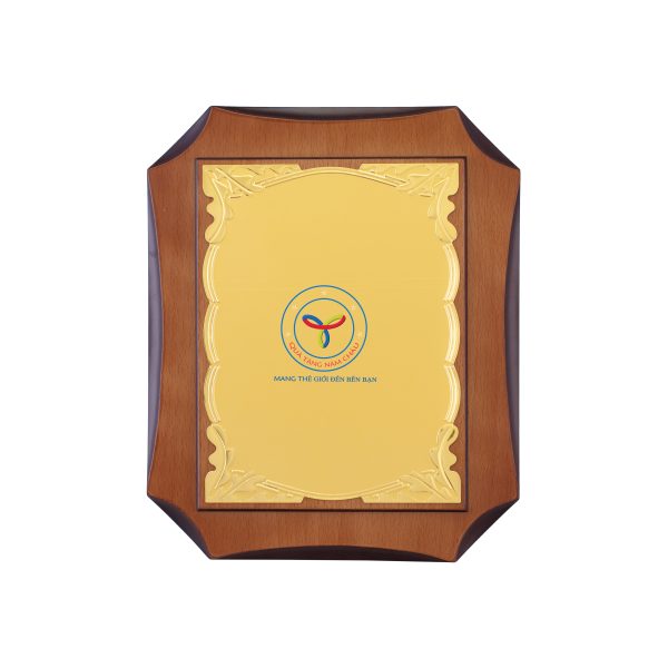 Bảng vinh danh gỗ Model: BTS-5002 - Quà Tặng Năm Châu - Công Ty Cổ Phần Đầu Tư Sao Việt Vĩnh Phúc