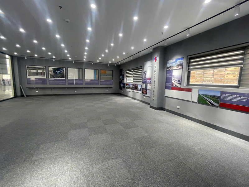 Thiết kế thi công nội thất Showroom