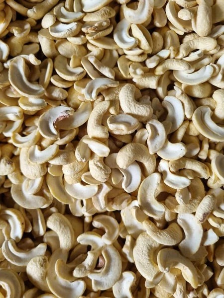 Hạt điều thô tách đôi