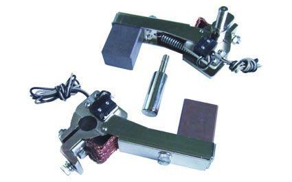 Giá đỡ chổi than lò xo - Tip Top Industrials Việt Nam - Công Ty TNHH Tip Top Industrials Việt Nam