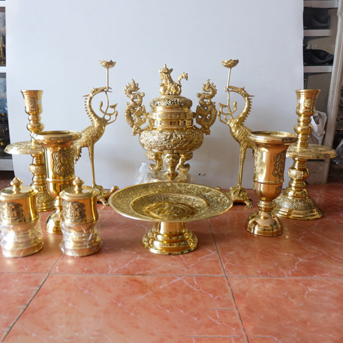 Bộ đồ thờ bằng đồng 11 món mẫu DTBG-007 - Cửa Hàng Ban Thần Tài - Chuyên Bàn Thờ Thần Tài - Thổ Địa