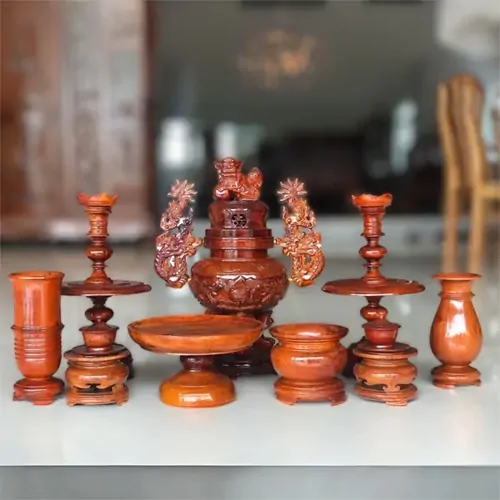 Bộ đồ thờ bằng gỗ hương ta gia lai 9 món mẫu DTBG-019 - Cửa Hàng Ban Thần Tài - Chuyên Bàn Thờ Thần Tài - Thổ Địa