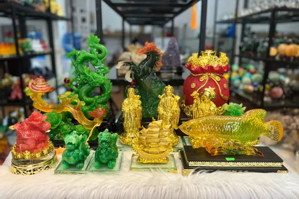 Vật phẩm phong thủy - Cửa Hàng Ban Thần Tài - Chuyên Bàn Thờ Thần Tài - Thổ Địa