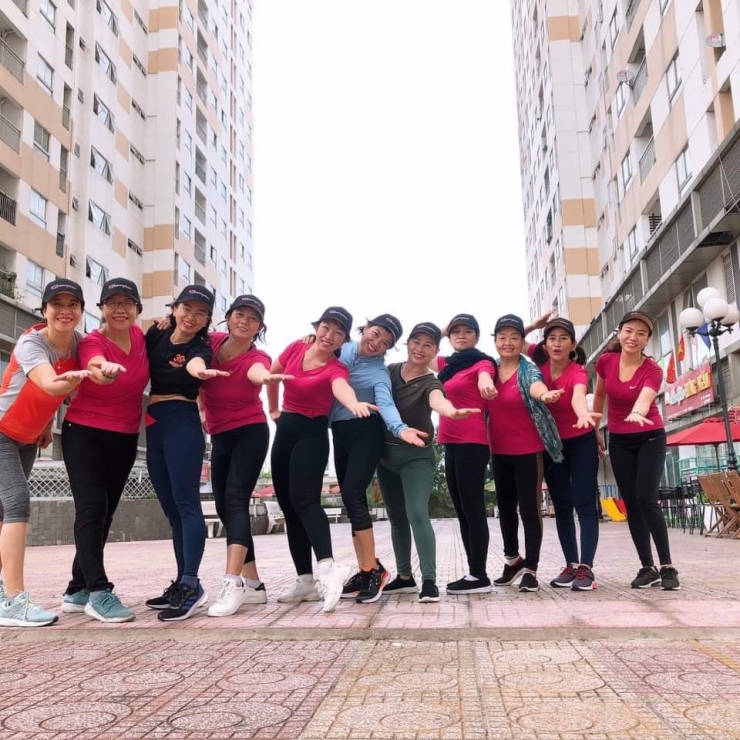 Đồng phục thể thao Yogas