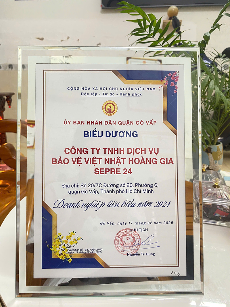 Bằng khen