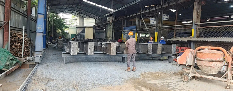 Thi công sơn kết cấu thép