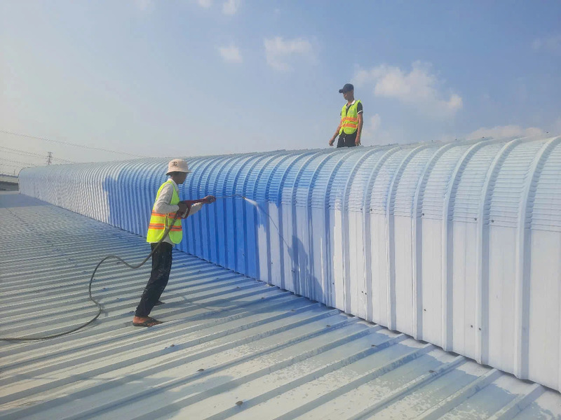 Thi công sơn mái tôn