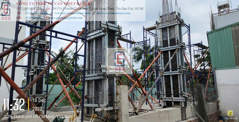 Thi công đổ cột - Xây Dựng Và Cải Tạo Công Trình SCE - Công Ty TNHH Tư Vấn Thiết Kế SCE