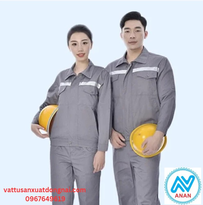 Quần áo bảo hộ lao động - Văn Phòng Phẩm ANAN - Công Ty TNHH Dịch Vụ và Thương Mại ANAN