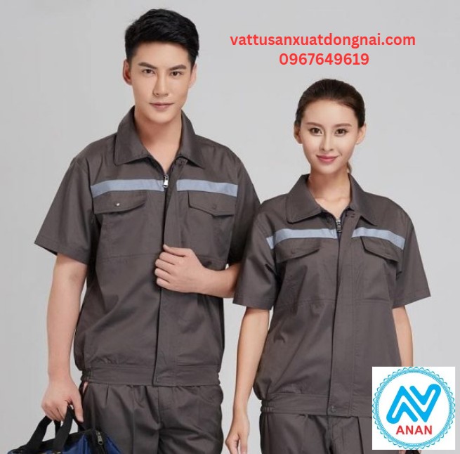 Quần áo bảo hộ lao động - Văn Phòng Phẩm ANAN - Công Ty TNHH Dịch Vụ và Thương Mại ANAN