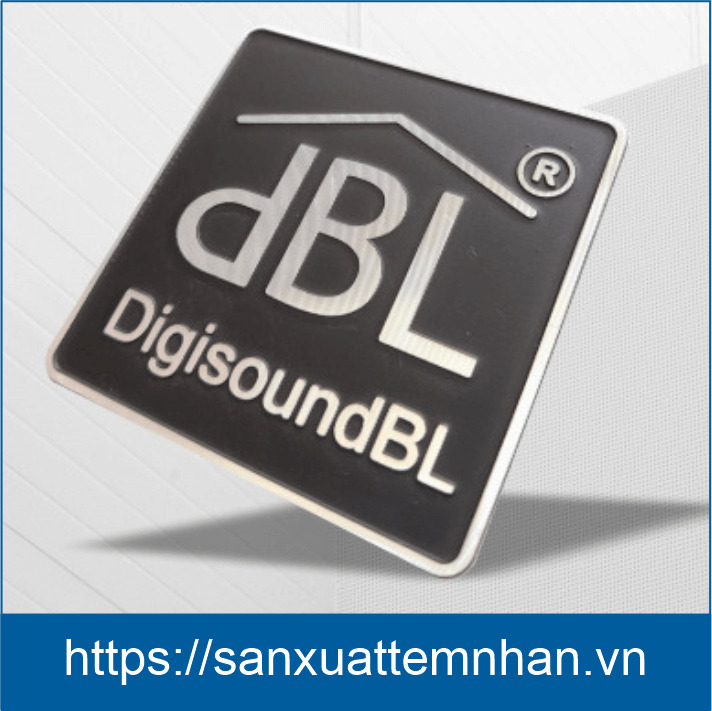 Tem kim loại dán loa