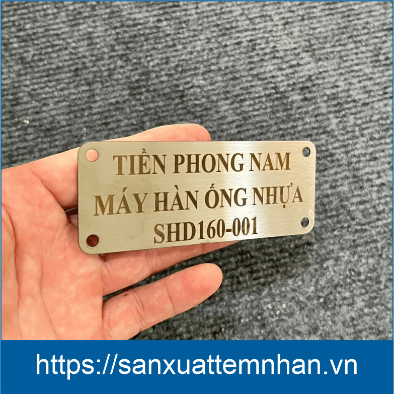 Tem nhãn gắn máy móc thiêt bị
