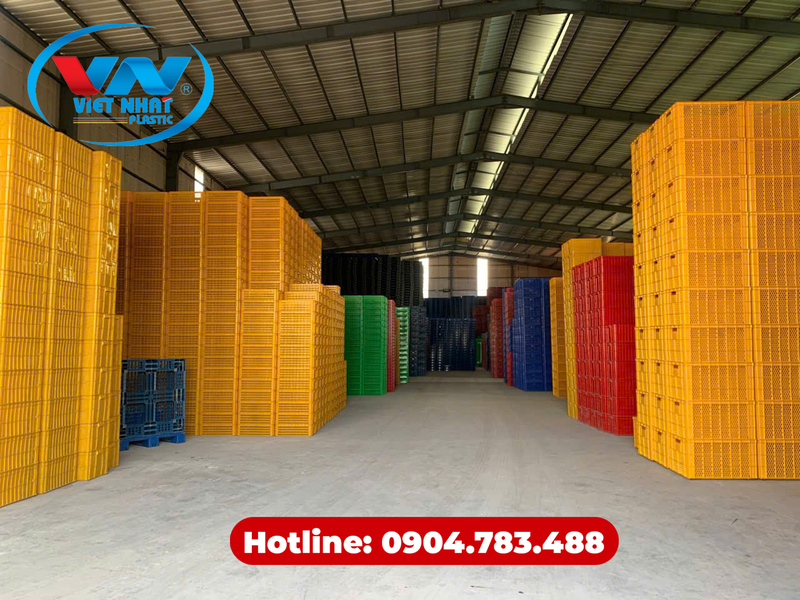 Hình ảnh kho hàng ở nhà máy - Nhựa Việt Nhật - Công Ty TNHH Nhựa Việt Nhật